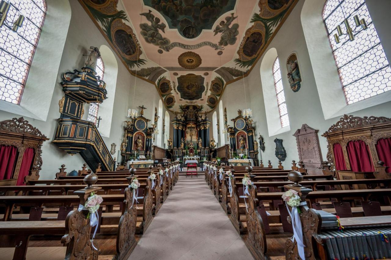Hotel Kronenschloesschen Эльтвилле Экстерьер фото