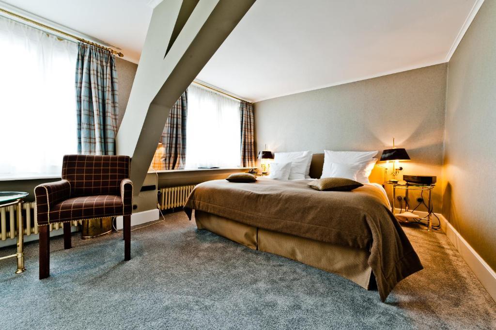 Hotel Kronenschloesschen Эльтвилле Номер фото